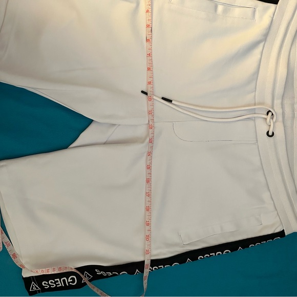 Guess Logo Tape Shorts, Size:M USA32-33 - Picture 3 of 7